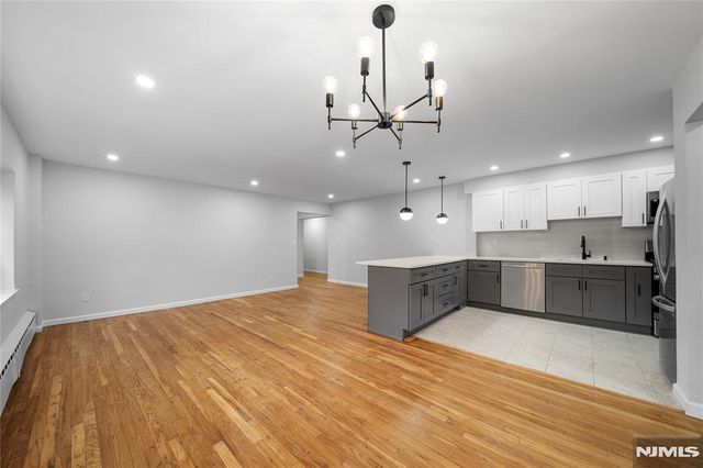 1565 Center Avenue 3D, Fort Lee, NJ 07024