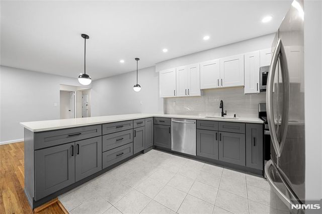 1565 Center Avenue 3D, Fort Lee, NJ 07024