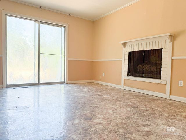 105 Longleaf Lane, Brewton, AL 36426