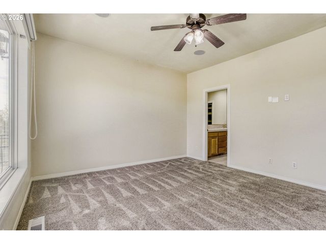 1616 Sw MONTGOMERY St, Portland, OR 97201