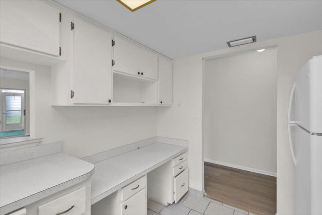 2950 SE Ocean Boulevard 14-1, Stuart, FL 34996