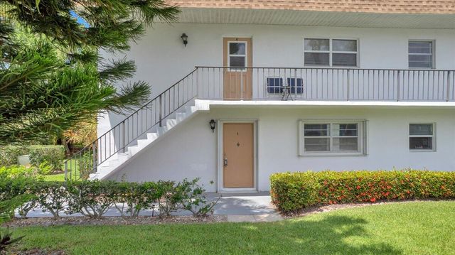 2950 SE Ocean Boulevard 14-1, Stuart, FL 34996