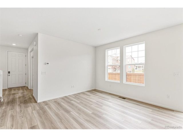 28708 E 6th Pl, Watkins, CO 80137