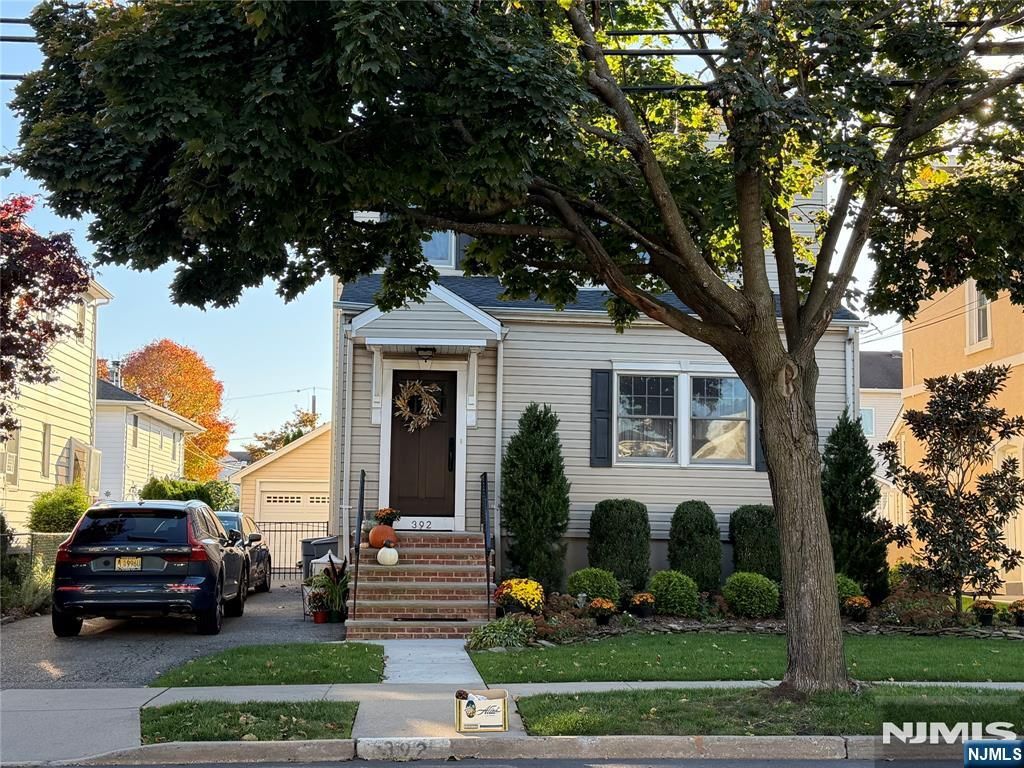 392 Highland Avenue, Wood Ridge, NJ 07075