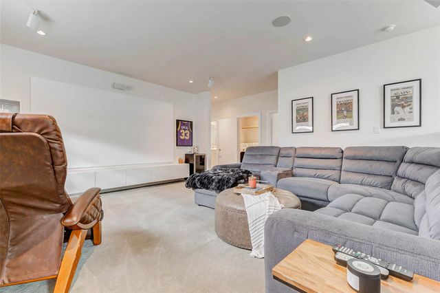 5502 Paraiso Place, Houston, TX 77091