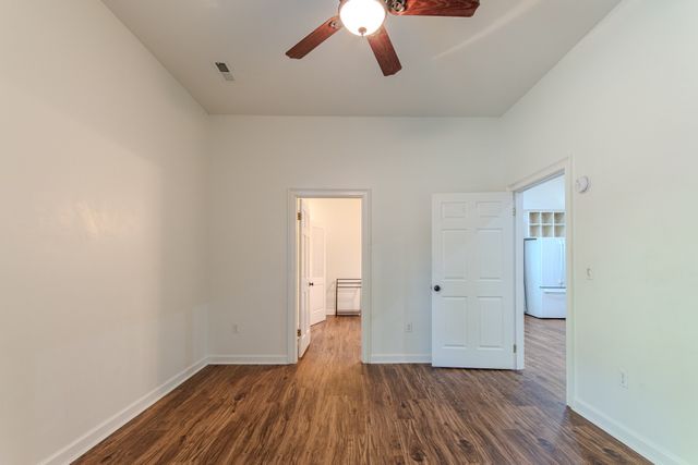 185 Mayfield Ln, Adamsville, TN 38310