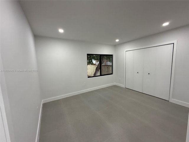 1125 NW 37th St, Miami, FL 33127