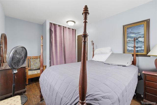 6115 Marscot Drive, Lansing, MI 48911