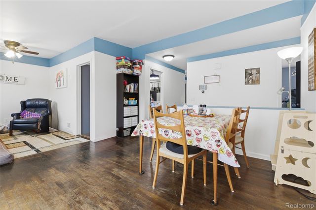 6115 Marscot Drive, Lansing, MI 48911