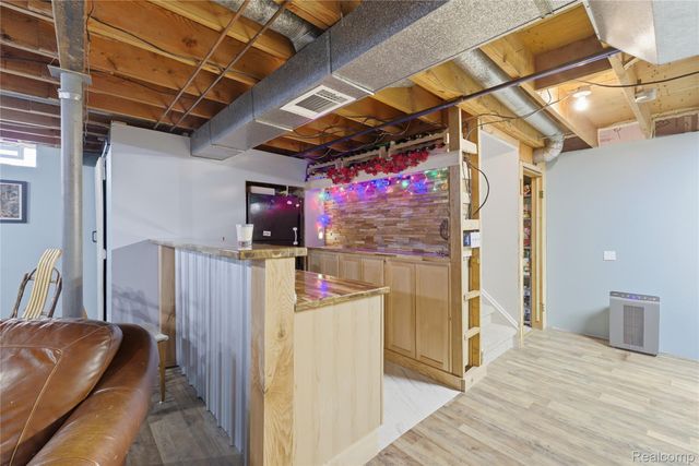 6115 Marscot Drive, Lansing, MI 48911