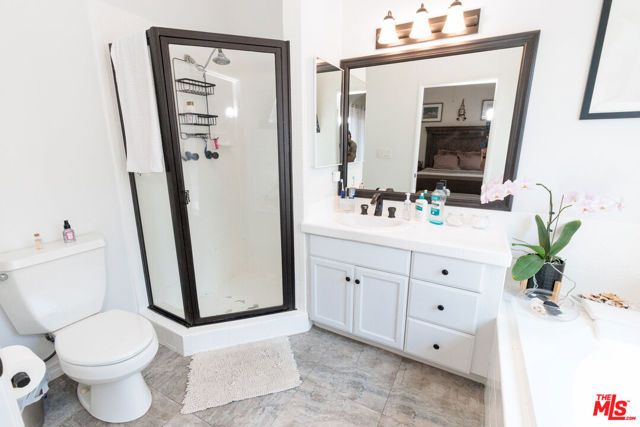 1957 N Bronson Avenue 112, Los Angeles, CA 90068