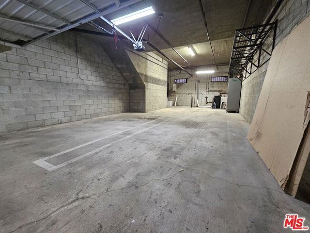 1957 N Bronson Avenue 112, Los Angeles, CA 90068