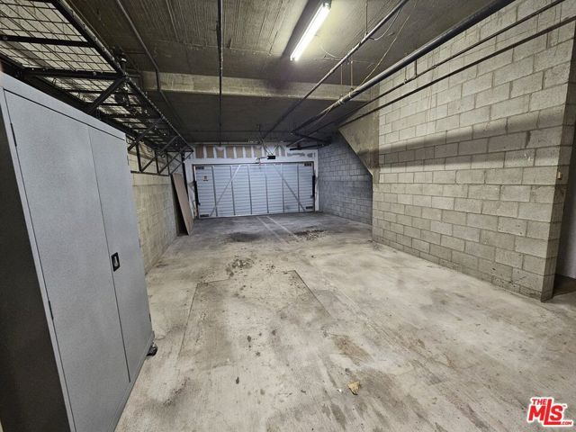 1957 N Bronson Avenue 112, Los Angeles, CA 90068