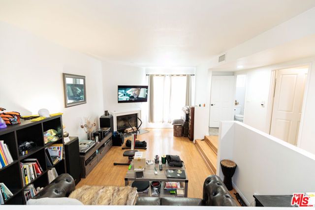 1957 N Bronson Avenue 112, Los Angeles, CA 90068