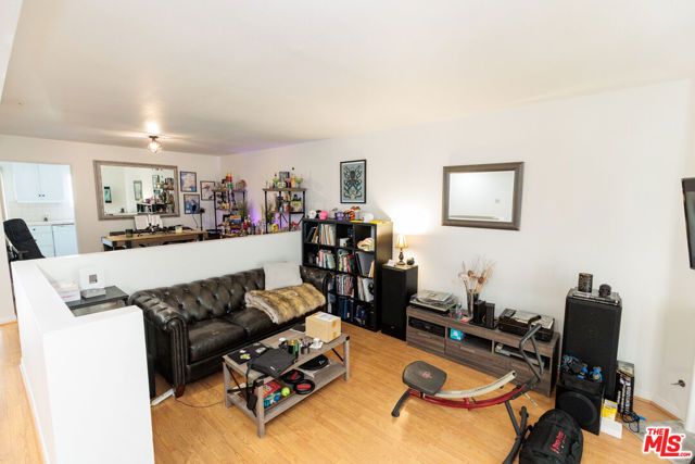 1957 N Bronson Avenue 112, Los Angeles, CA 90068