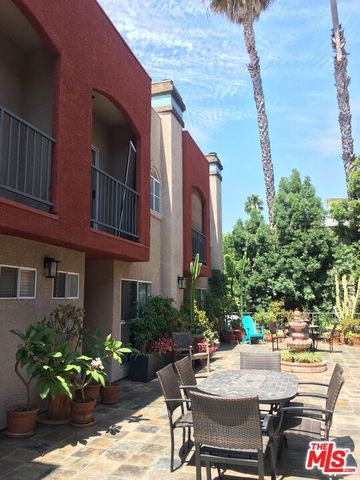 1957 N Bronson Avenue 112, Los Angeles, CA 90068