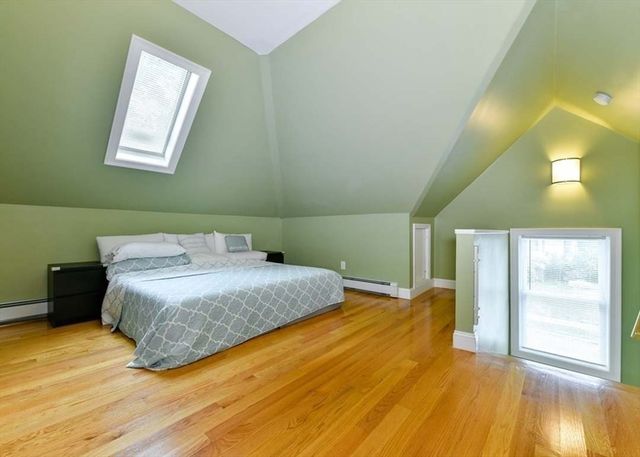 92 S Central Ave, Quincy, MA 02170
