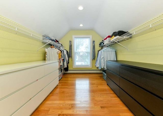 92 S Central Ave, Quincy, MA 02170
