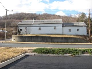 802 RICHMOND AVE, Staunton, VA 24401