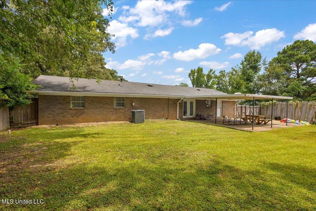 120 Trojan Drive, Pearl, MS 39208