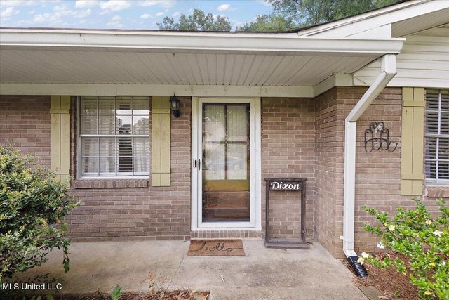 120 Trojan Drive, Pearl, MS 39208