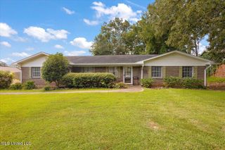120 Trojan Drive, Pearl, MS 39208