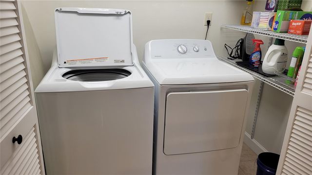 1526 GEORGETOWNE LANE, Sarasota, FL 34232