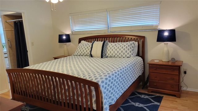 1526 GEORGETOWNE LANE, Sarasota, FL 34232