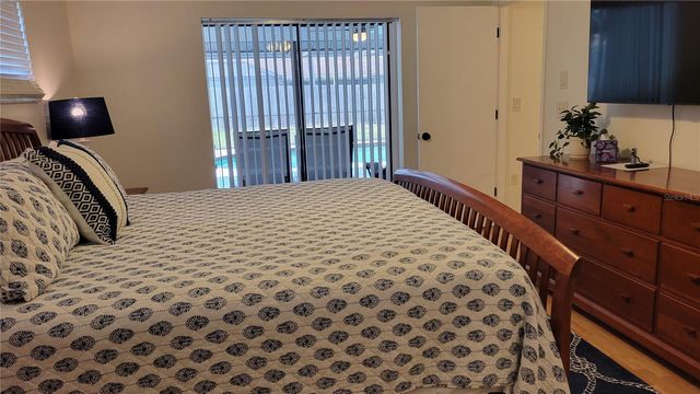 1526 GEORGETOWNE LANE, Sarasota, FL 34232