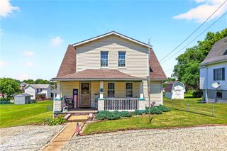 11 Highland Ave, Mt Pleasant Twp, PA 15666