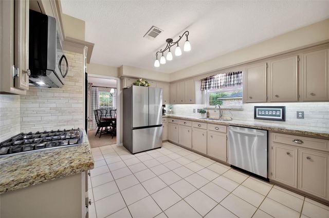17422 Sorrel Ridge Drive, Spring, TX 77388