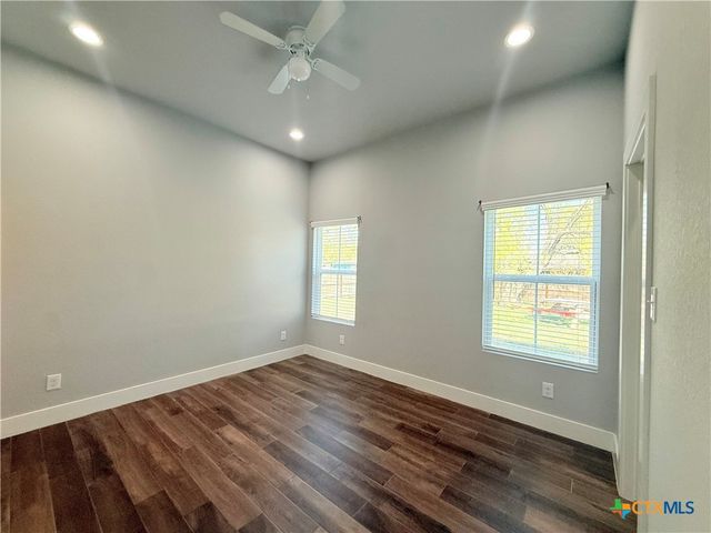 1128 Magnolia, Seguin, TX 78155