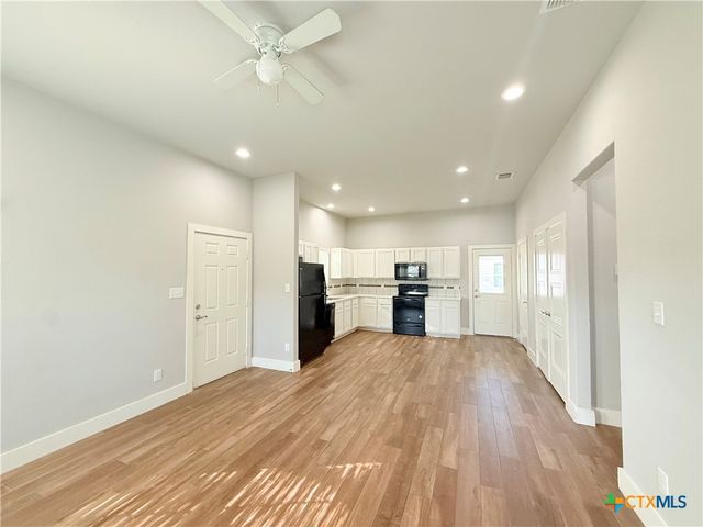 1128 Magnolia, Seguin, TX 78155