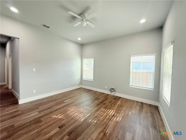 1128 Magnolia, Seguin, TX 78155