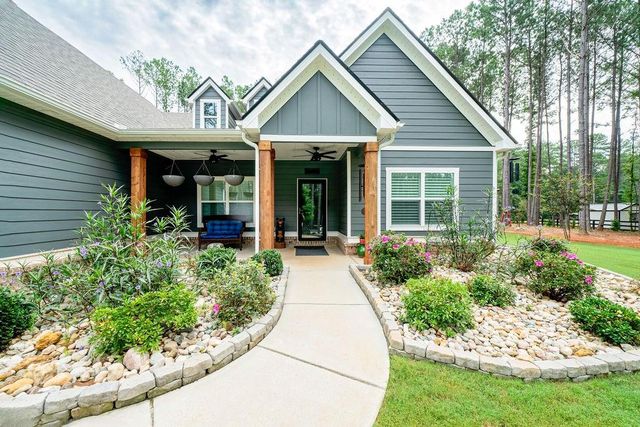 31 Ozark Woods Drive, Newnan, GA 30263