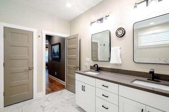 31 Ozark Woods Drive, Newnan, GA 30263