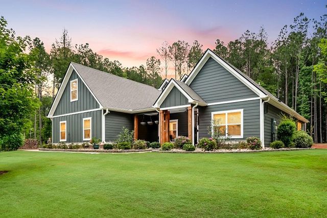 31 Ozark Woods Drive, Newnan, GA 30263