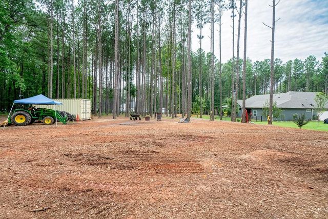 31 Ozark Woods Drive, Newnan, GA 30263