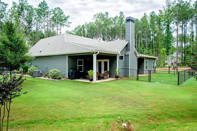 31 Ozark Woods Drive, Newnan, GA 30263