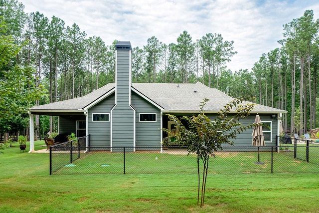 31 Ozark Woods Drive, Newnan, GA 30263