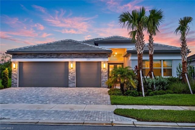 12217 Eucalyptus WAY, Naples, FL 34120