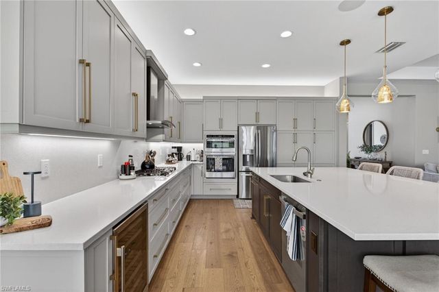 12217 Eucalyptus WAY, Naples, FL 34120