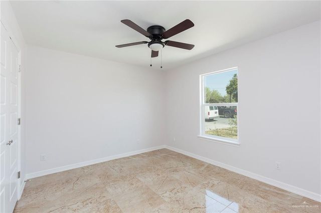 624 Texas Avenue N, Mercedes, TX 78570