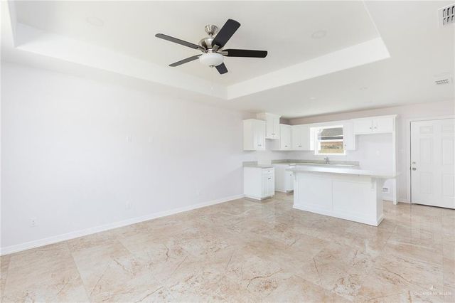 624 Texas Avenue N, Mercedes, TX 78570
