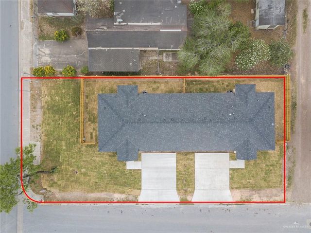 624 Texas Avenue N, Mercedes, TX 78570