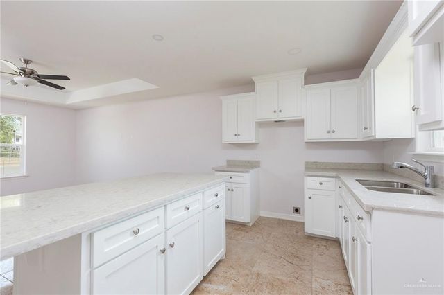 624 Texas Avenue N, Mercedes, TX 78570