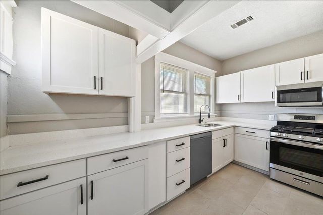 823 N WATKINS ST, Memphis, TN 38107