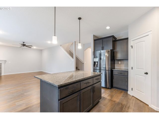 11369 Nw 325TH Ave, North Plains, OR 97133