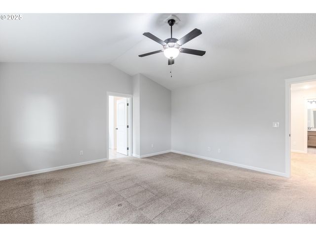 11369 Nw 325TH Ave, North Plains, OR 97133