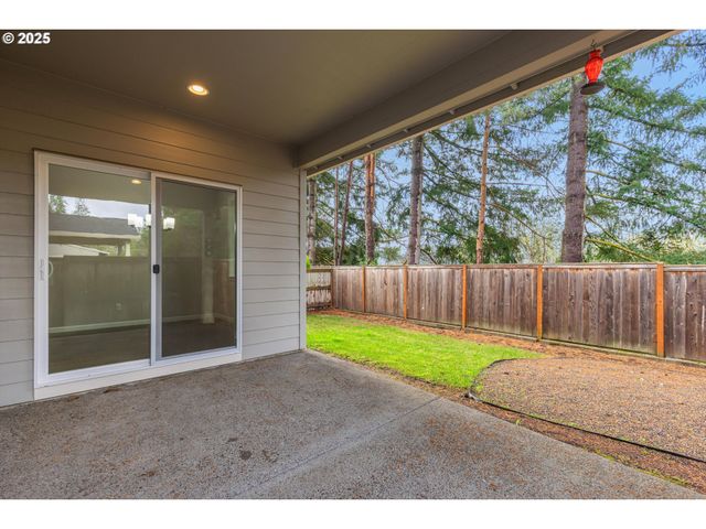 11369 Nw 325TH Ave, North Plains, OR 97133